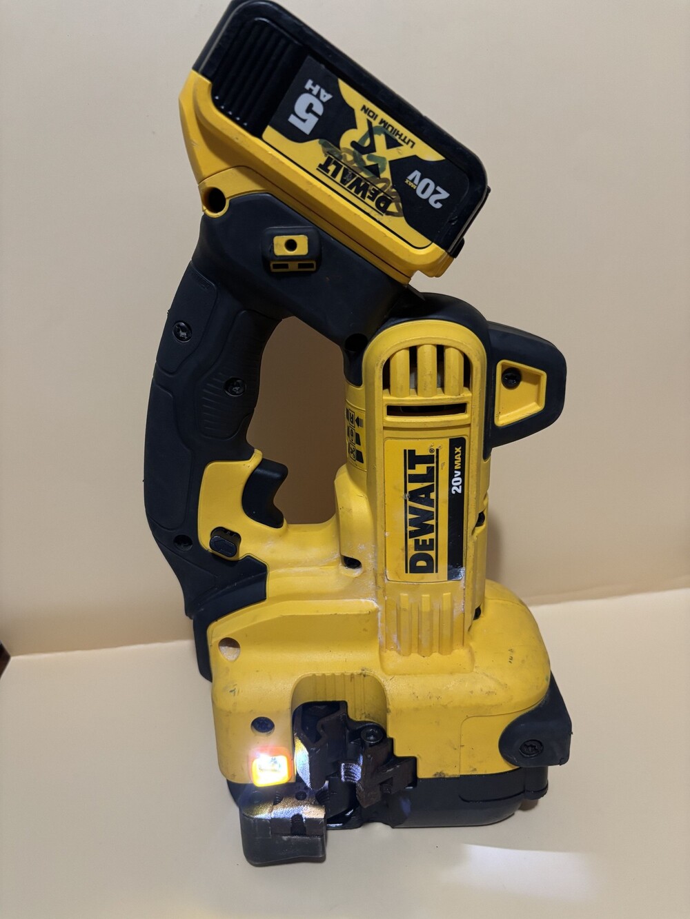 DEWALT DCN350 Cordless Nailer 20V MAX 5.0 Ah Lithium Ion Yellow